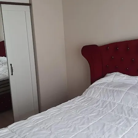 Lovely Residential Ideal Location Lejlighed *